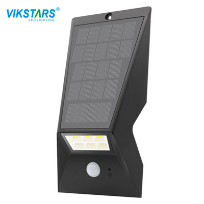 Beli Halaman Luar Lampu Taman IP65 Tahan Air 8 Jam Waktu Pengisian pembuatan online
