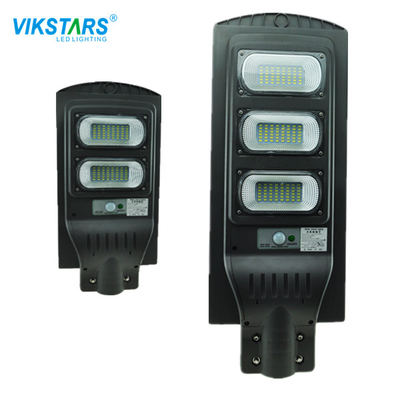 Beli Lampu Jalan Tenaga Surya IP65 Tahan 3 - 4 Hari Hujan Untuk Membangun Penerangan Jalan Dinding pembuatan online