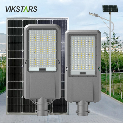Daya tinggi 1000w 1500w Lampu jalan surya Aluminium Lampu pencahayaan pedesaan yang cerah