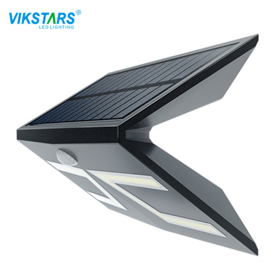 CCT 6000K Lampu Taman Tenaga Surya IP65 Lampu Jalan Tenaga Surya Tahan Air